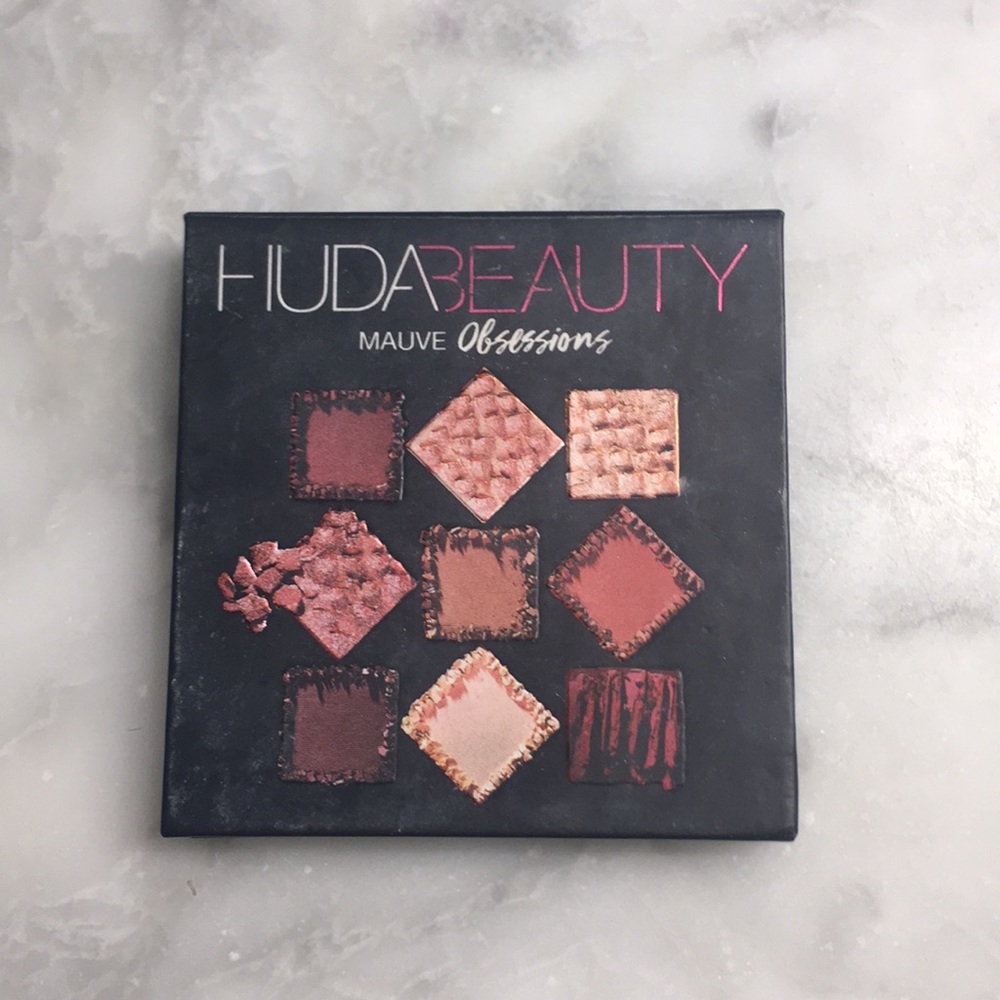 Huda Beauty Mauve Obsession palette